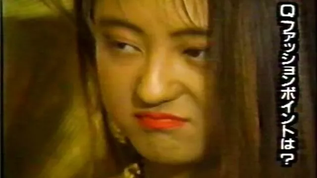 La jolie teen asiatique Ann Rice se fait baiser sensuellement par son petit film porno gratuit chinois ami blanc