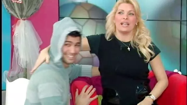 La bête dans film entier porno streaming la chambre