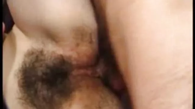 Le porn odingue cul à bulles de Nathaly Von percé dur