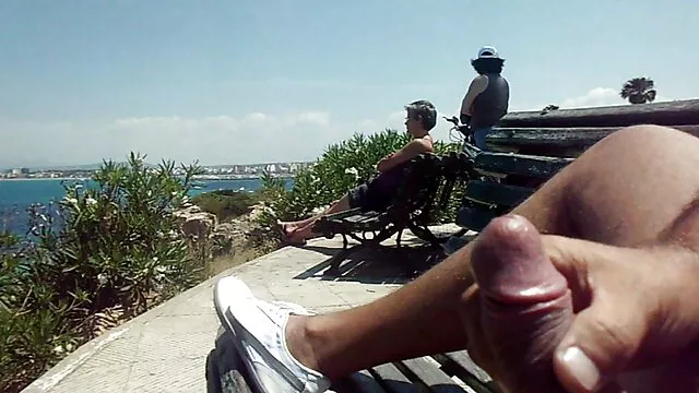 Pécheur d'avril film porno complet arabe