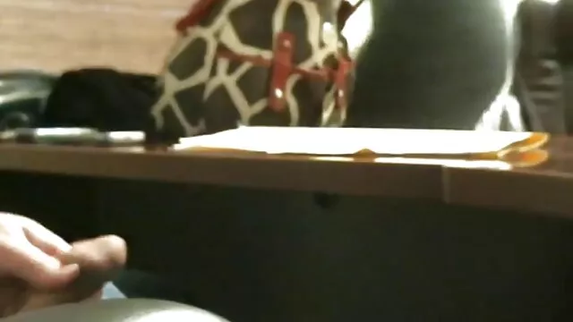 MILF Deutsche dicke Titten wird von Conny vr porn gratuit gebumst