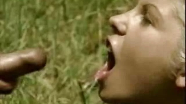 Gode ​​en verre video gay x francais de Yanks Lux Leota